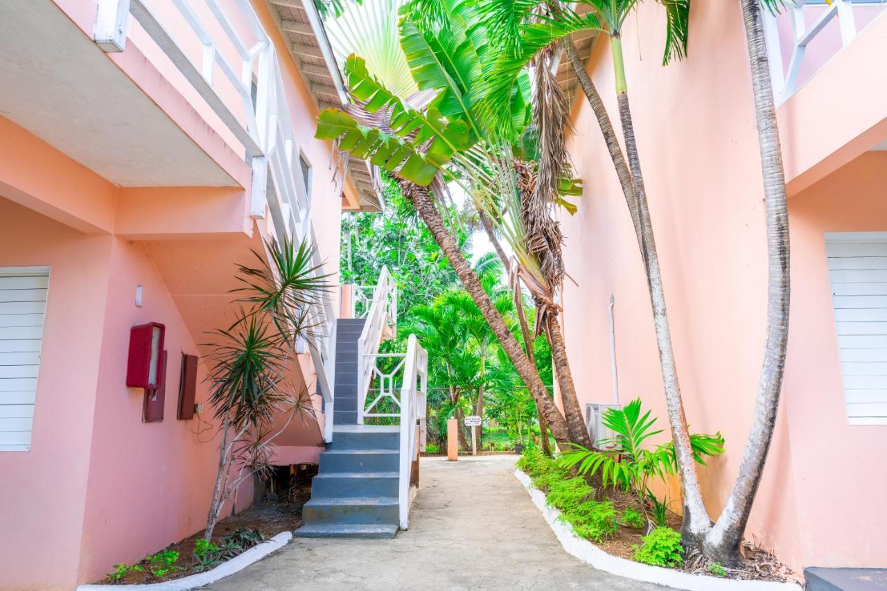 Shields Negril Villas Exterior foto
